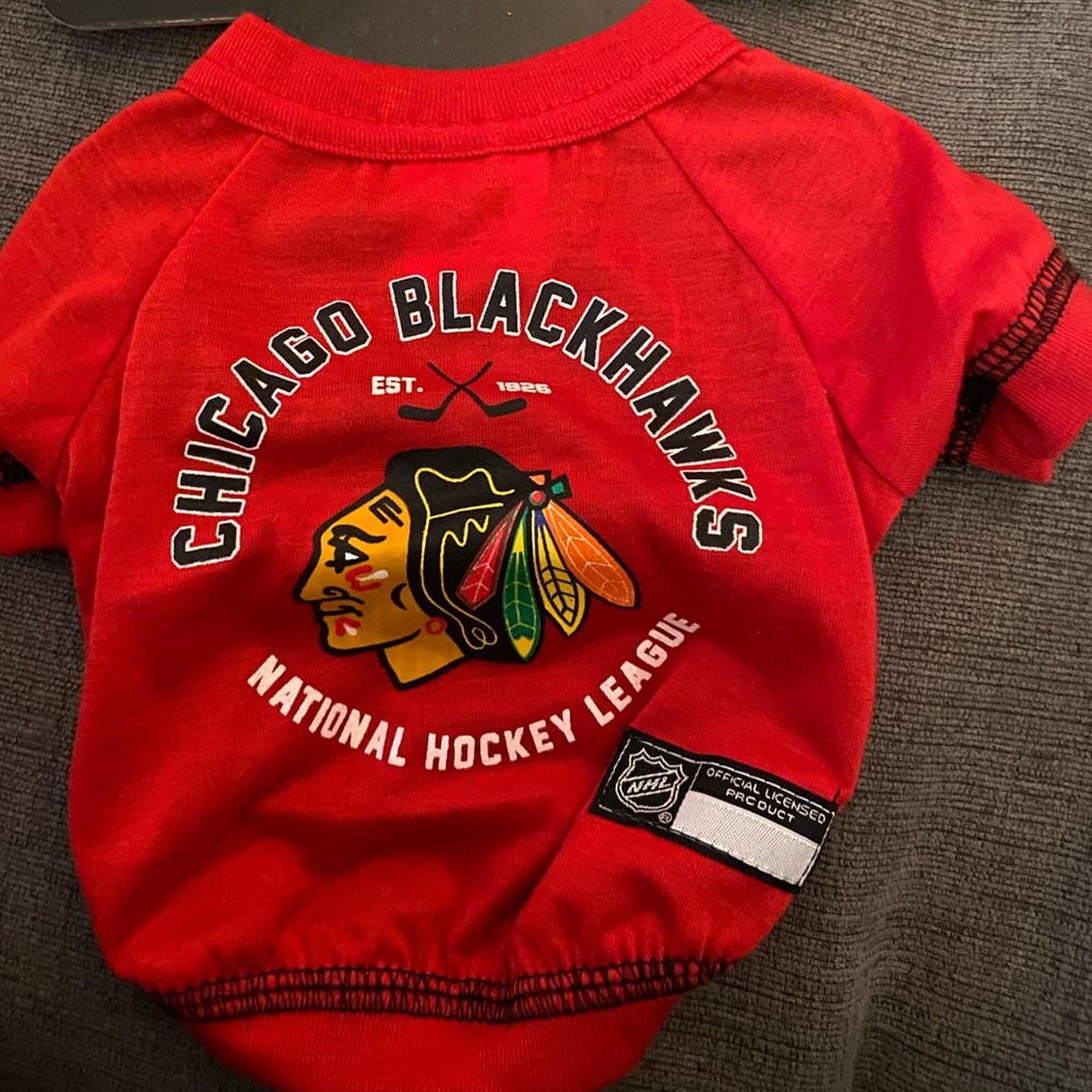 Blackhawks dog tee